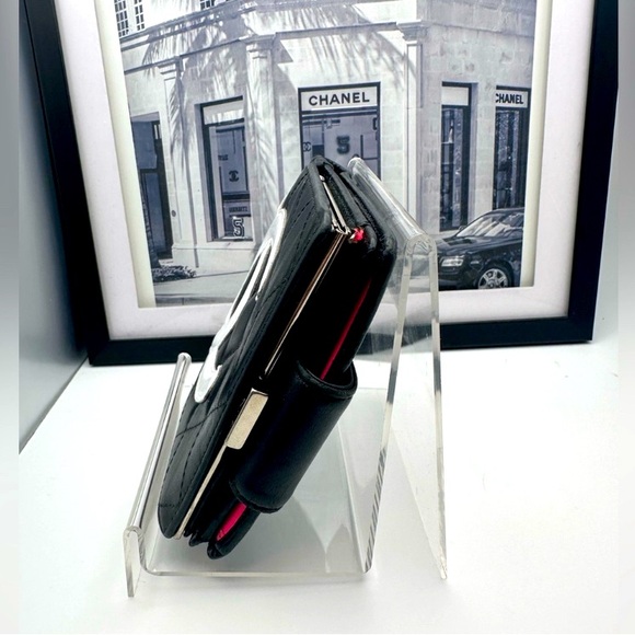 CHANEL Cambon Compact Wallet - Picture 4 of 13